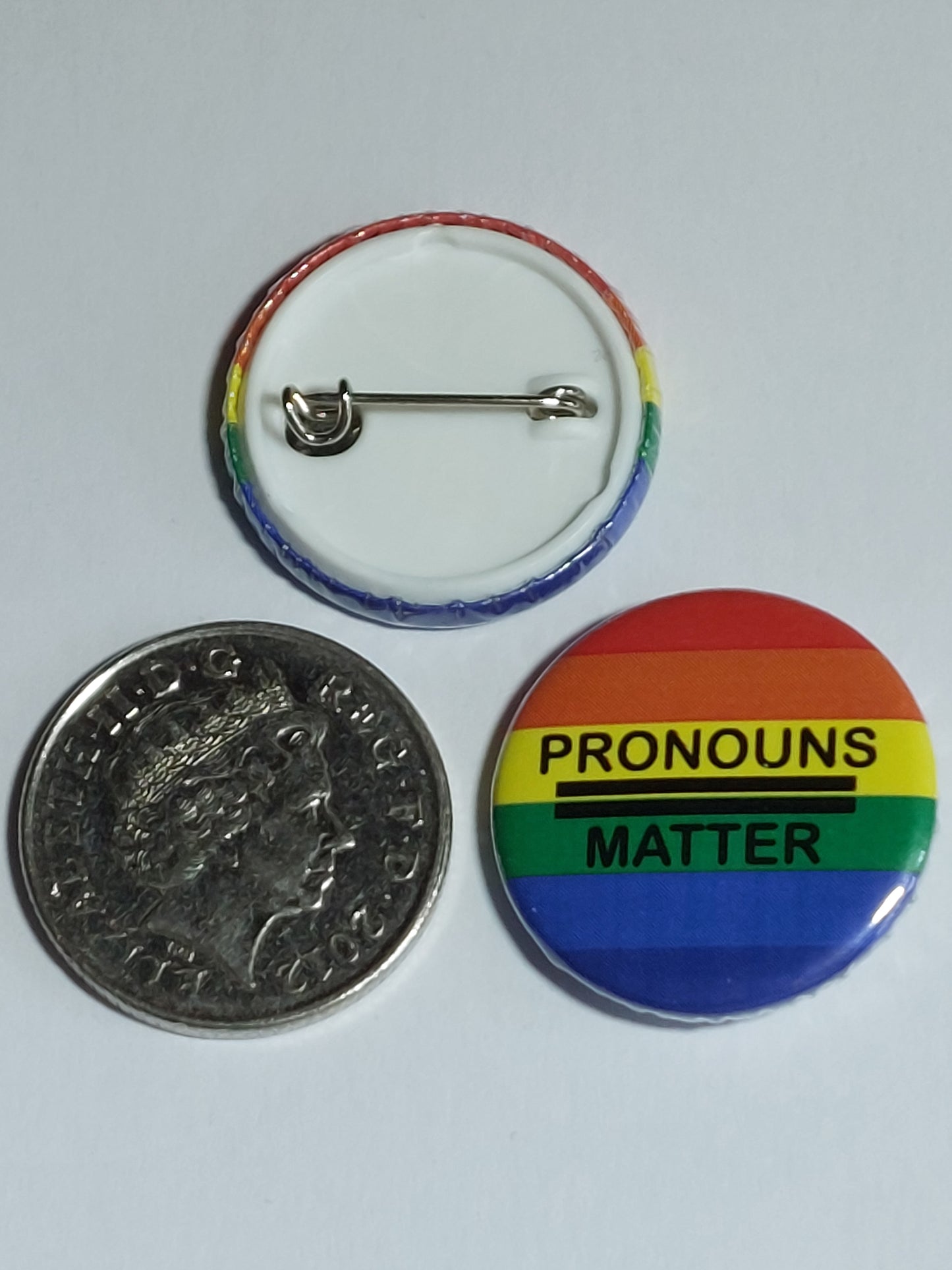 Pronouns Matter 25mm Dinky Badge