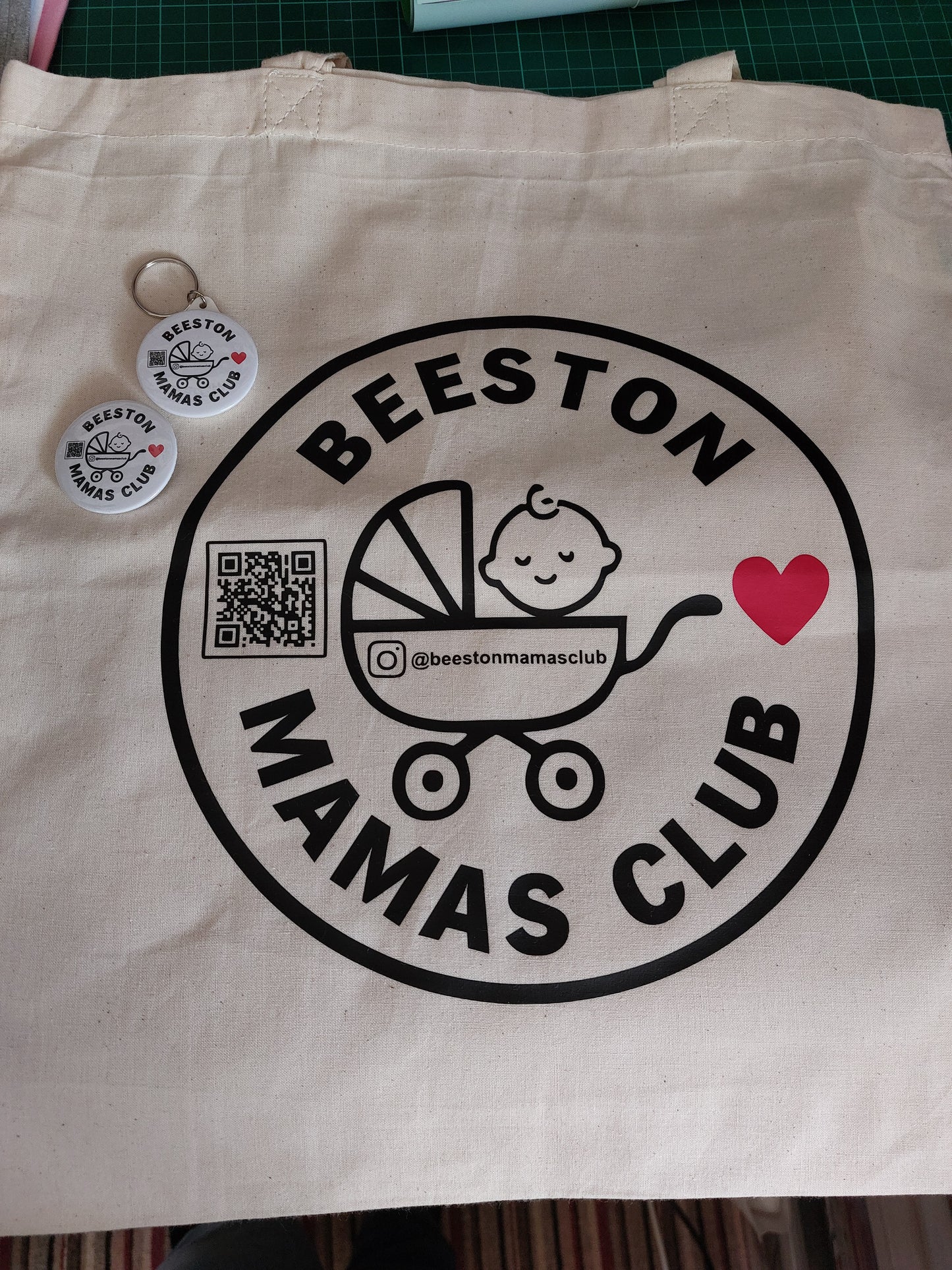 Bundle 2 Tote & Two Accessories