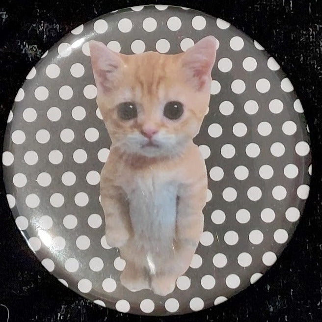 El Gato Standing Cat Badge